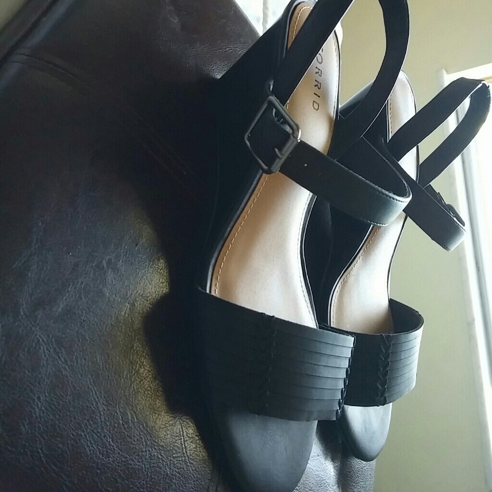 Torrid Wedge